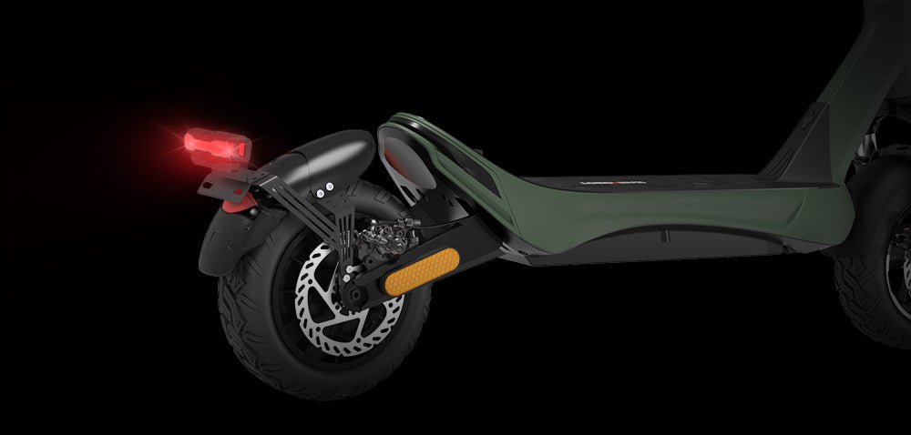 Nanrobot C1 Pro fender-mounted tail light glowing red