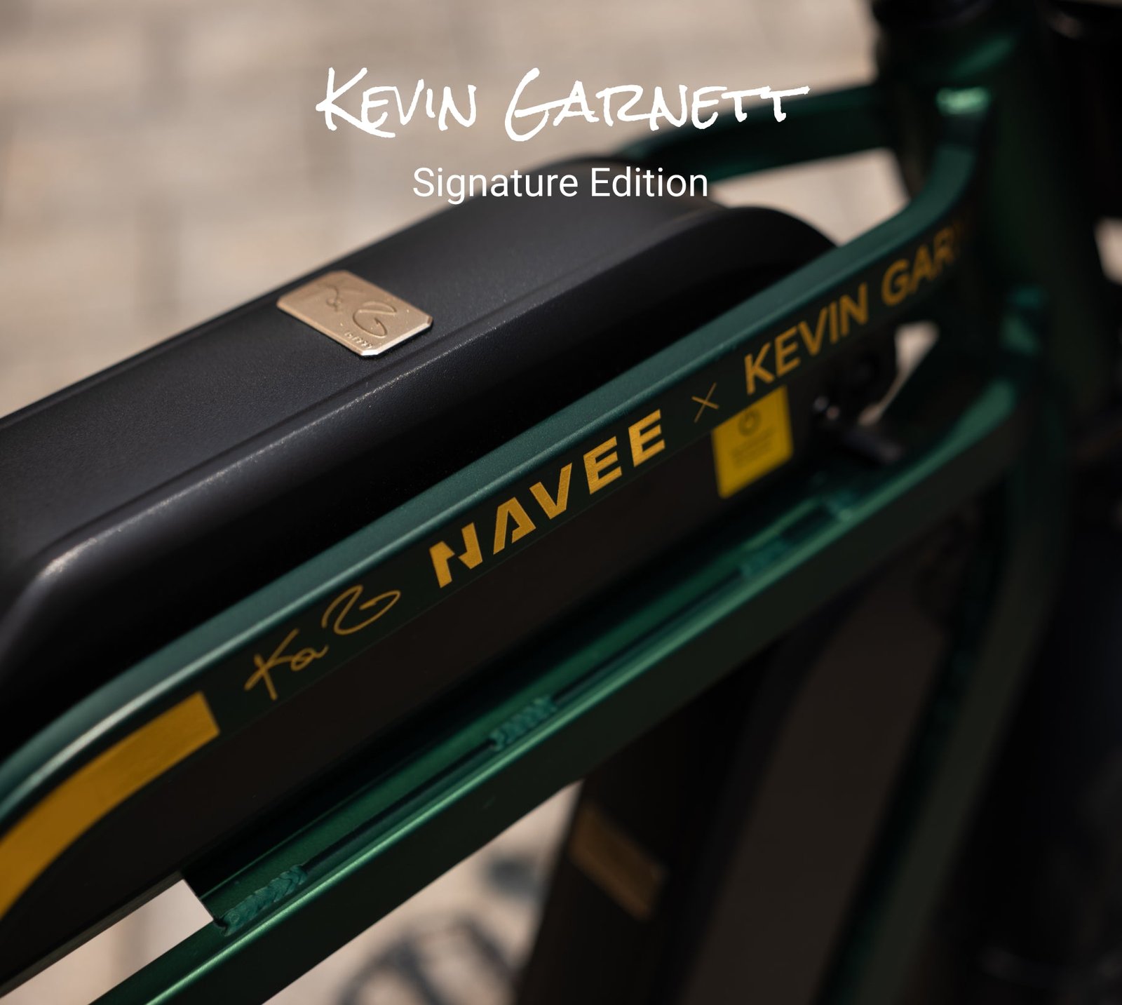 NAVEE KG05 Moped-Style Fat Tire Electric Bike - Image 9