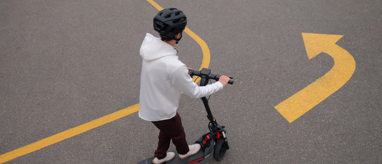 The X running light on the Segway ZT3 Pro electric scooter