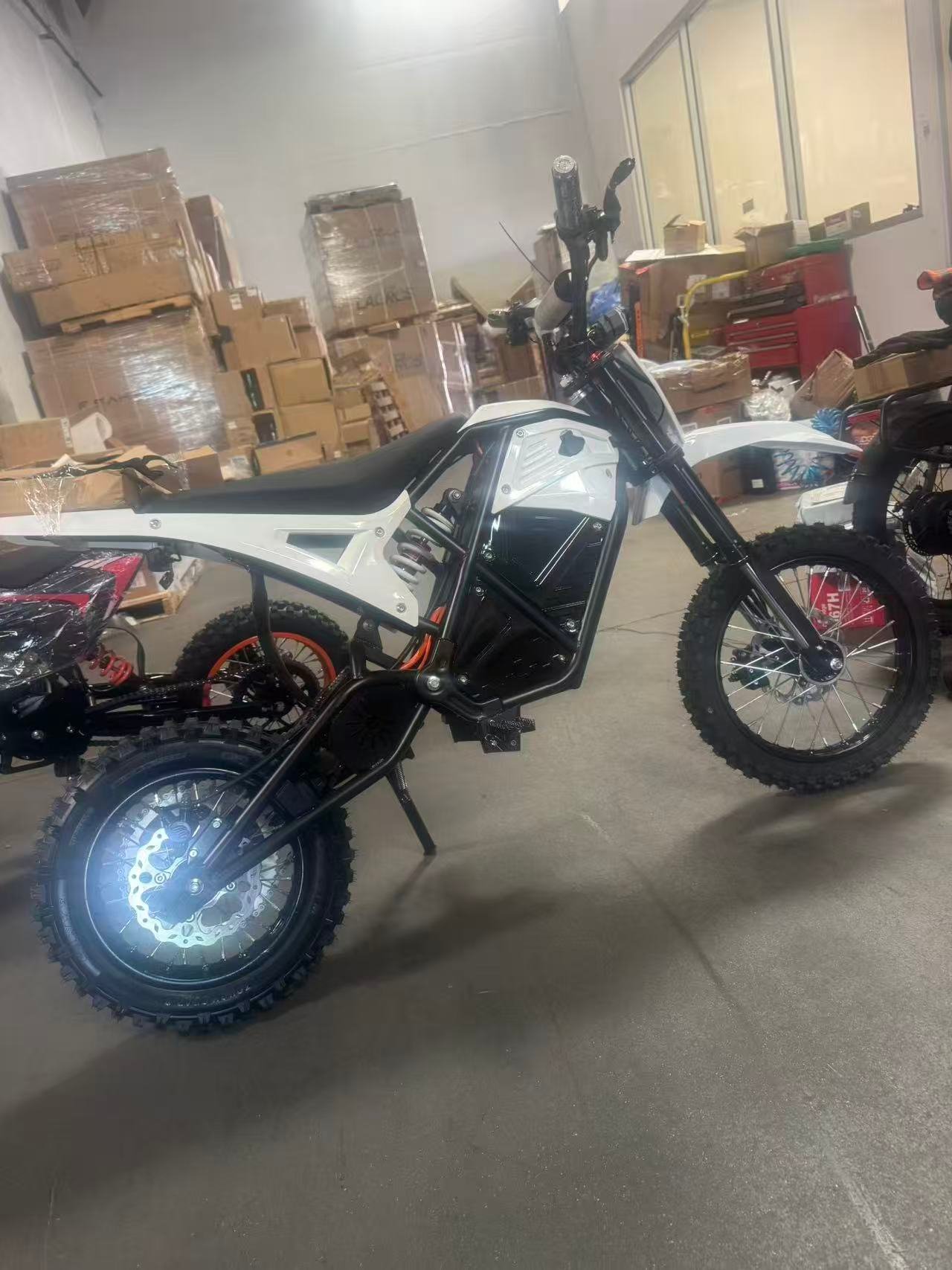 Wilson's MX37 Electric Dirt Bike - Image 16
