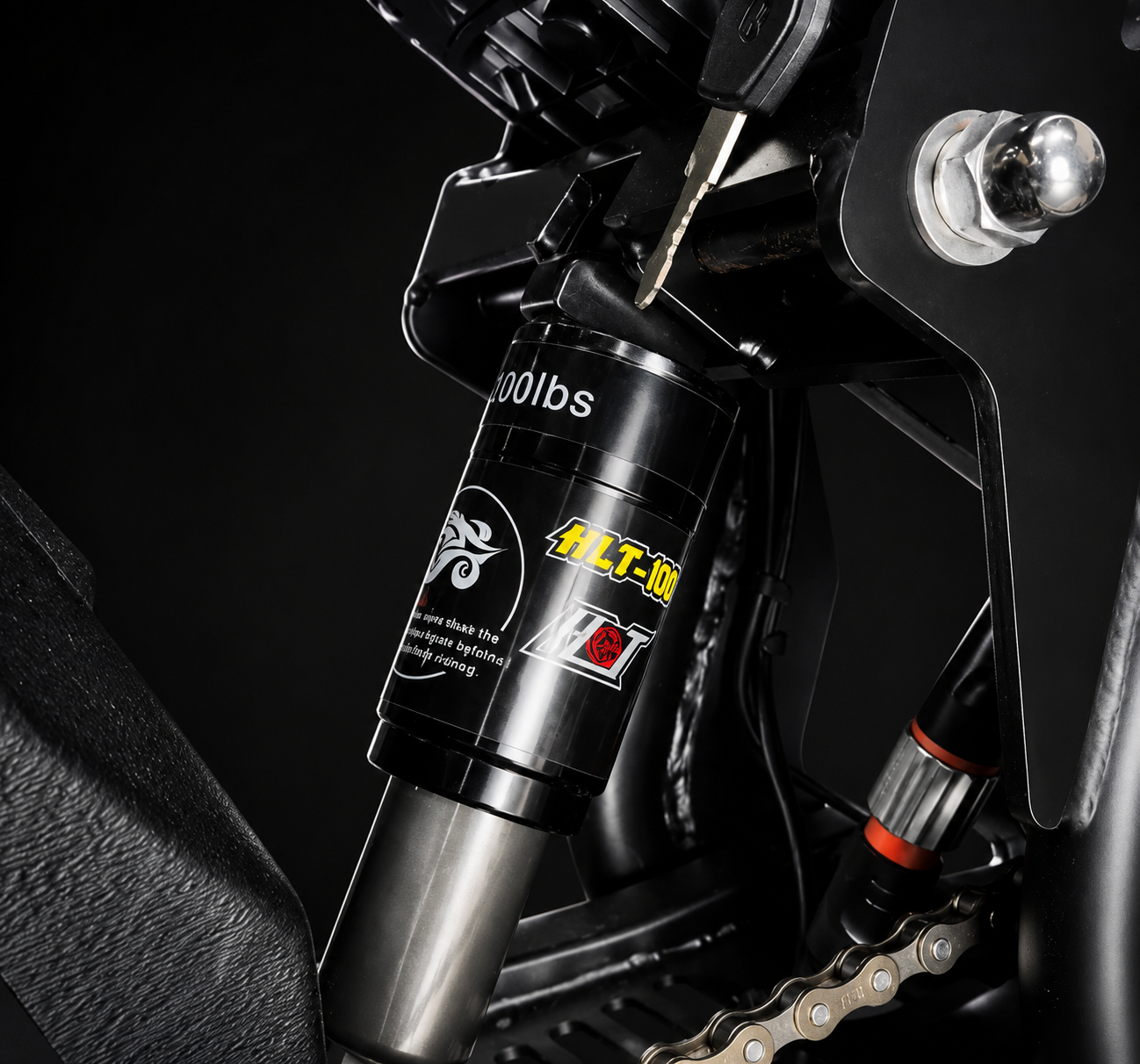 Rear hydraulic shock absorber on the Riding’times GT73