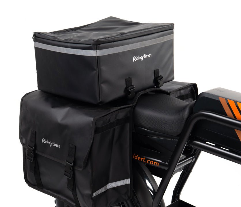 Rack bags mounted on the Riding’times GT33