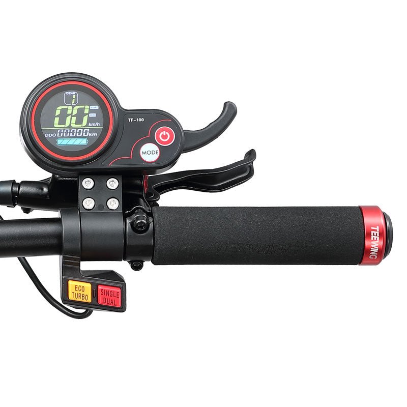 LCD display, Eco/Turbo switch and brake lever on the Teewing X4 electric scooter