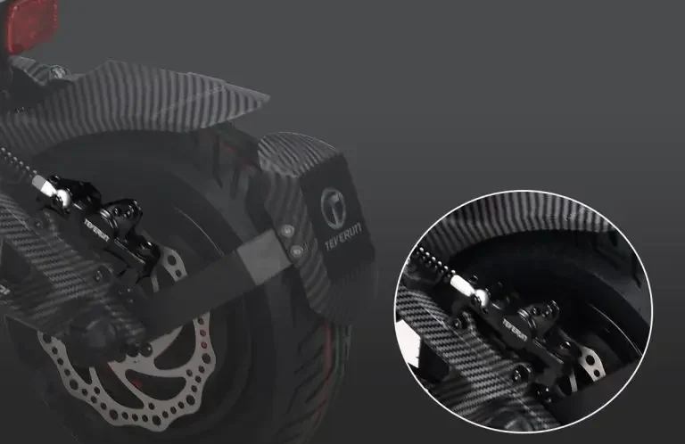 Full hydraulic disc brake on the Teverun Fighter Mini Pro electric scooter