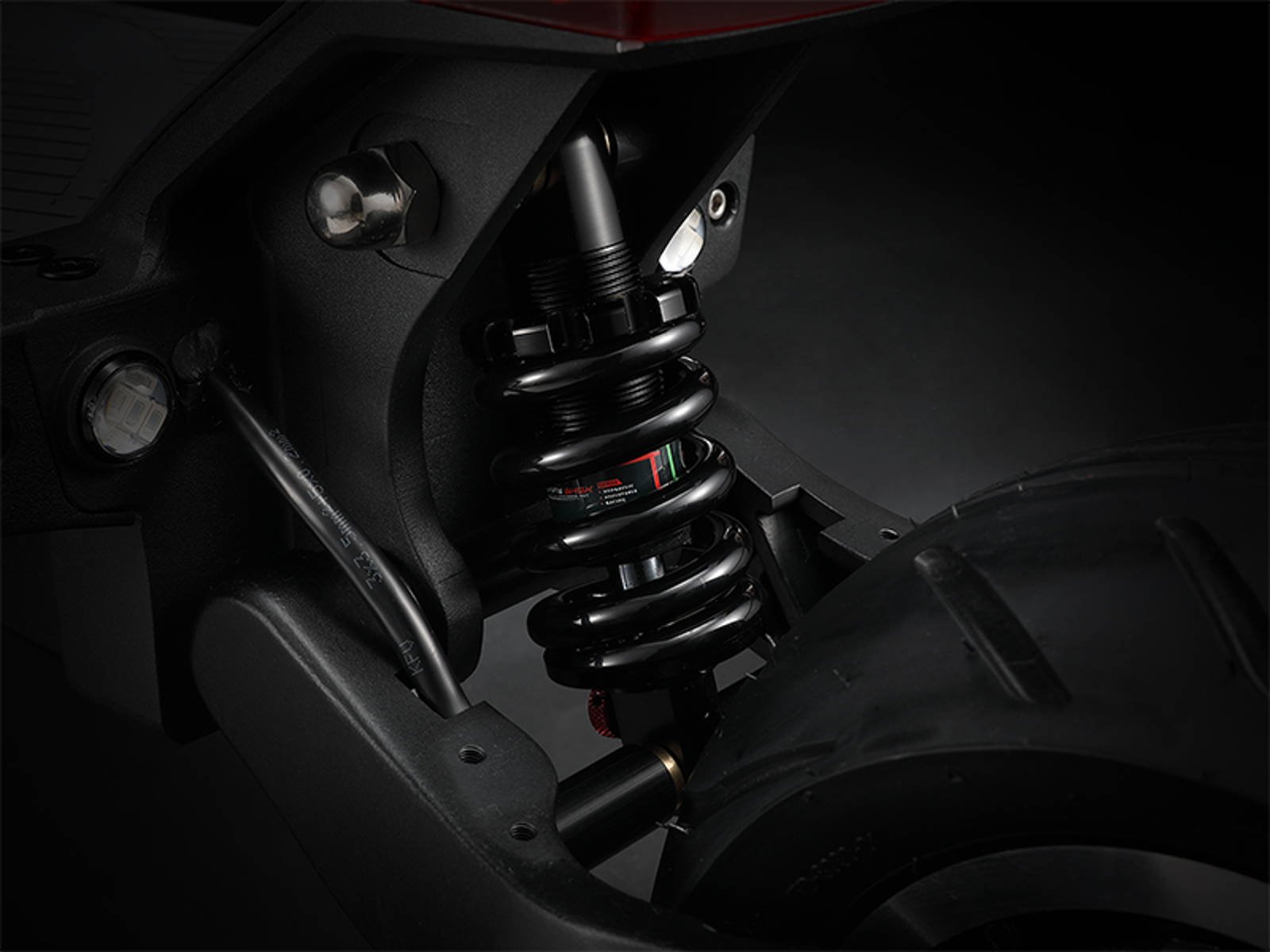 YUME Hawk Pro electric scooter adjustable hydraulic shock absorber